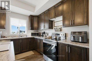 7 COTTONWOOD DRIVE Belleville (Thurlow Ward) Ontario photo 10