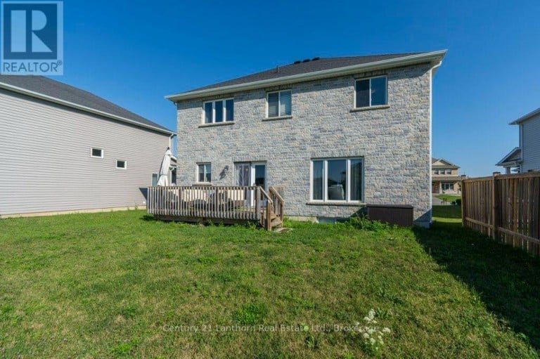 7 COTTONWOOD DRIVE, Belleville (Thurlow Ward), Ontario, K8N0J3