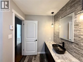 63 Premiere Avenue Sainte-Anne-De-Madawaska New Brunswick photo 12