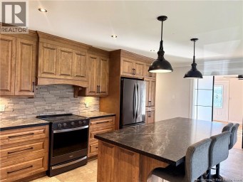 63 Premiere Avenue Sainte-Anne-De-Madawaska New Brunswick photo 4