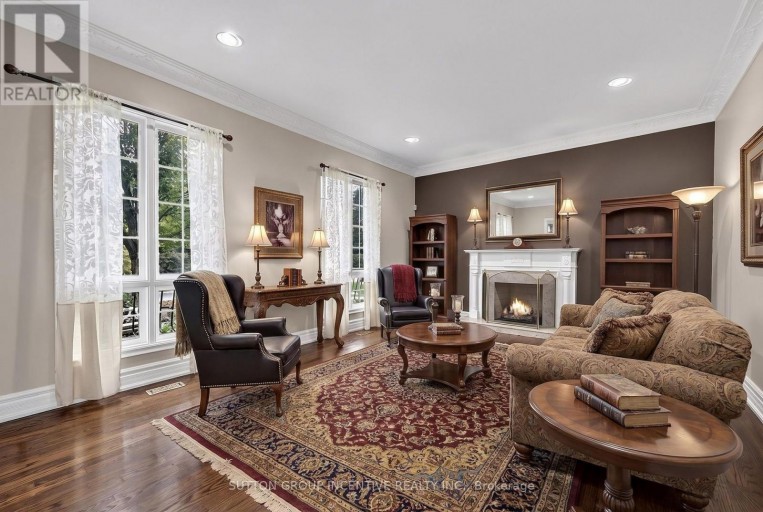 25 BOVAIR TRAIL, Aurora (Bayview Southeast), Ontario, L4G7C8