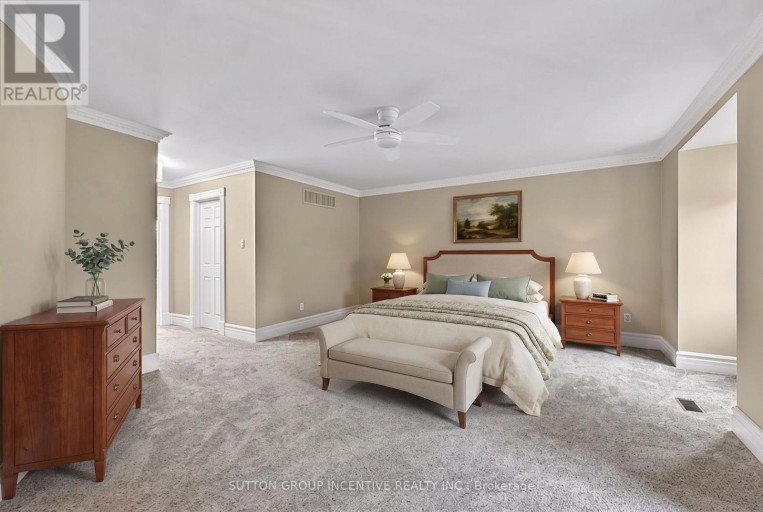 25 BOVAIR TRAIL, Aurora (Bayview Southeast), Ontario, L4G7C8