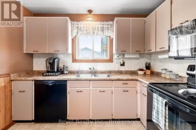 50 ST DAVID STREET Kawartha Lakes (Lindsay) Ontario photo 11