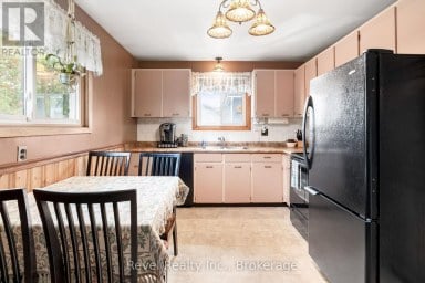 50 ST DAVID STREET Kawartha Lakes (Lindsay) Ontario photo 13