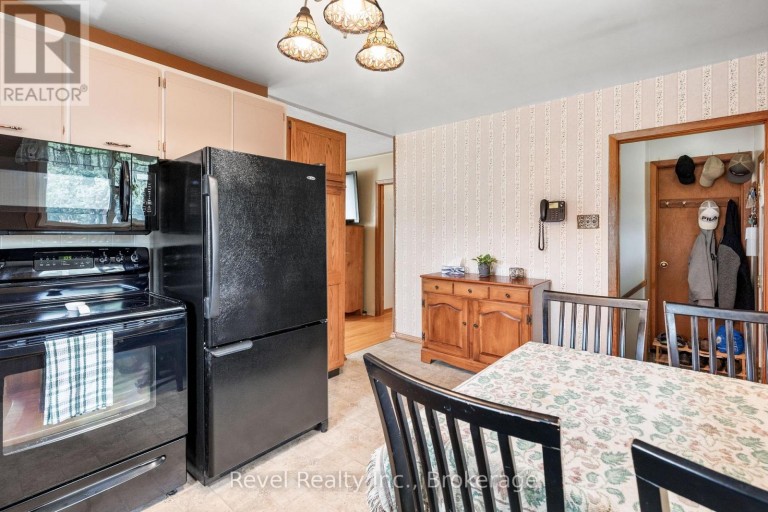50 ST DAVID STREET, Kawartha Lakes (Lindsay), Ontario, K9V1N3