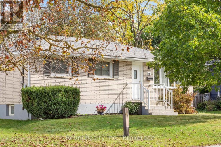 50 ST DAVID STREET, Kawartha Lakes (Lindsay), Ontario, K9V1N3