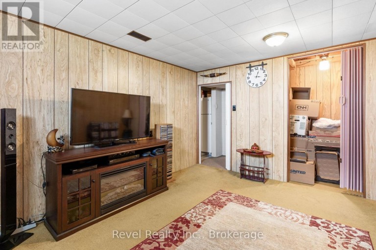 50 ST DAVID STREET, Kawartha Lakes (Lindsay), Ontario, K9V1N3