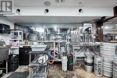 LOWER - 1540 HIGHWAY 2 HIGHWAY Clarington (Courtice) Ontario photo 19