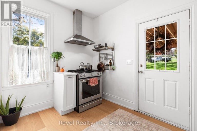 15578 SIMCOE STREET, Scugog (Port Perry), Ontario, L9L1M2