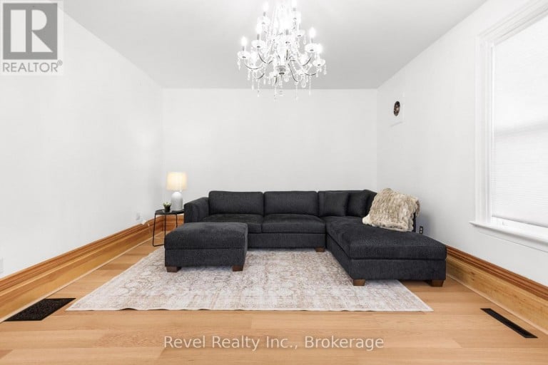 15578 SIMCOE STREET, Scugog (Port Perry), Ontario, L9L1M2