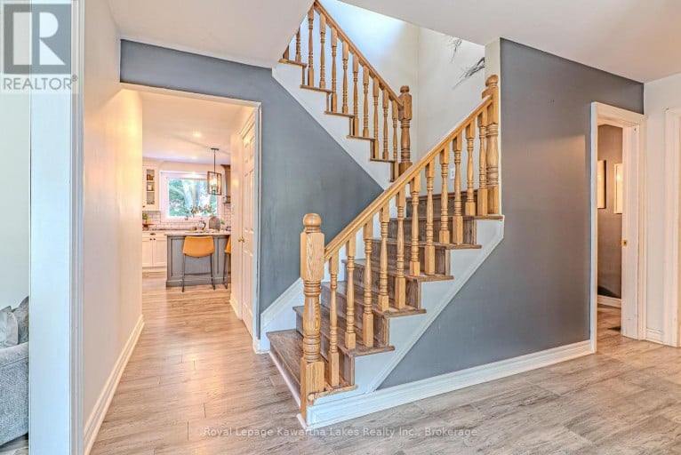 60 SANDERLING CRESCENT, Kawartha Lakes (Lindsay), Ontario, K9V4N2