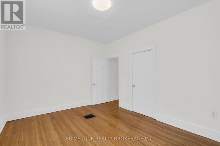 285 OLD WESTON ROAD, Toronto (Weston-Pellam Park), Ontario, M6N3A7
