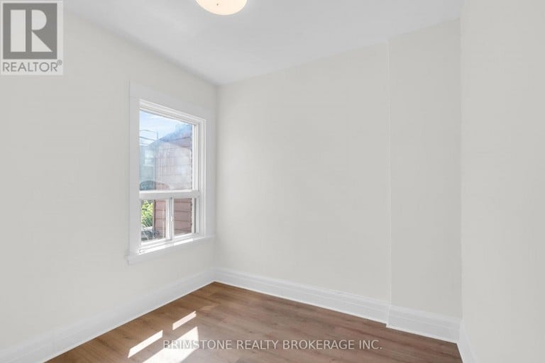 285 OLD WESTON ROAD, Toronto (Weston-Pellam Park), Ontario, M6N3A7