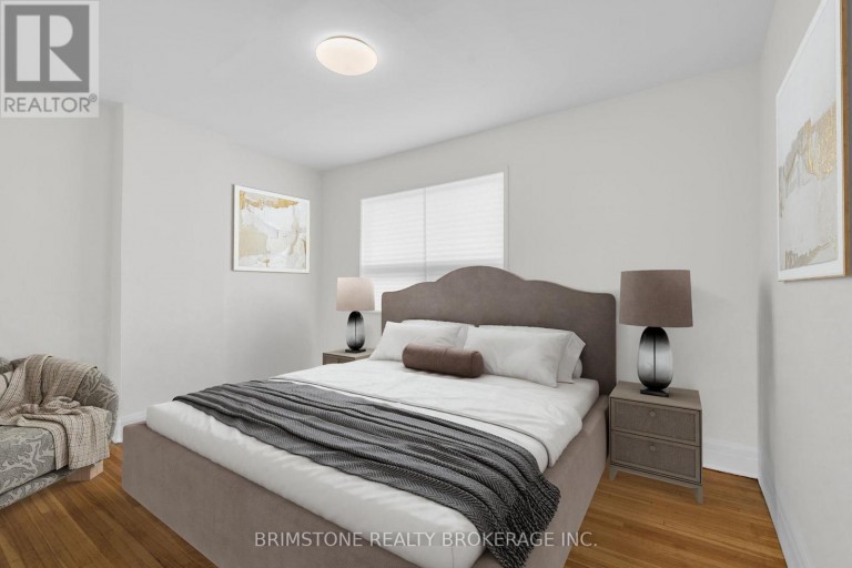 285 OLD WESTON ROAD, Toronto (Weston-Pellam Park), Ontario, M6N3A7