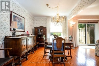 44 - 51 BROADFIELD DRIVE Toronto (Markland Wood) Ontario photo 21