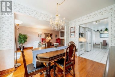 44 - 51 BROADFIELD DRIVE Toronto (Markland Wood) Ontario photo 23