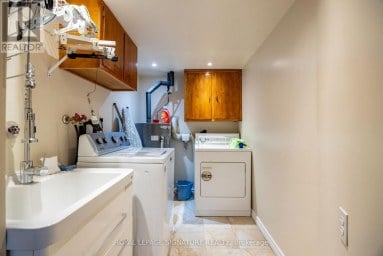 44 - 51 BROADFIELD DRIVE Toronto (Markland Wood) Ontario photo 45