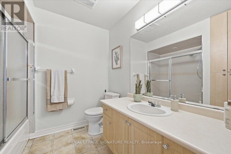 7010 GOODERHAM ESTATE BOULEVARD, Mississauga (Meadowvale Village), Ontario, L5W1G1