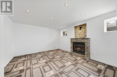 7010 GOODERHAM ESTATE BOULEVARD Mississauga (Meadowvale Village) Ontario photo 29