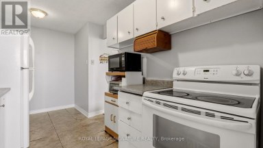 1805 - 4 KINGS CROSS ROAD Brampton (Queen Street Corridor) Ontario photo 21