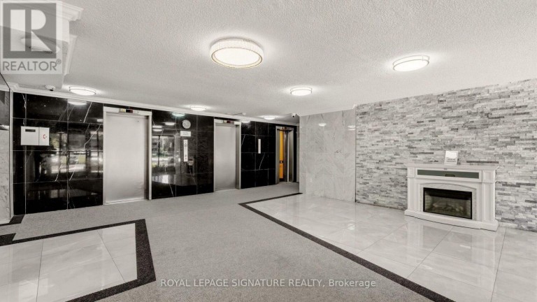 1805 - 4 KINGS CROSS ROAD, Brampton (Queen Street Corridor), Ontario, L6T3X8