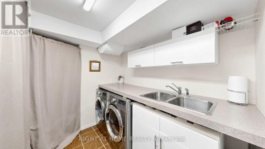 87 PRIMEAU DRIVE Aurora (Aurora Grove) Ontario photo 24
