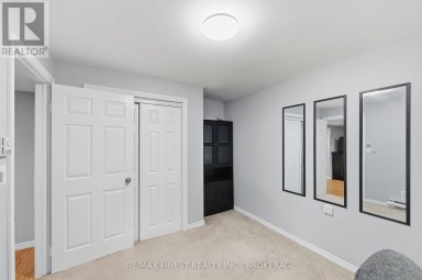 18 STORMONT AVENUE Kingston (West of Sir John A. Blvd) Ontario photo 41