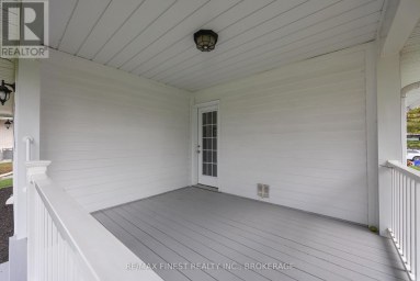 18 STORMONT AVENUE Kingston (West of Sir John A. Blvd) Ontario photo 45