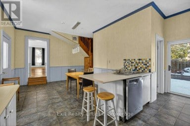 212 BARNARDO AVENUE Peterborough (Northcrest Ward 5) Ontario photo 12