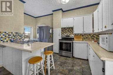 212 BARNARDO AVENUE Peterborough (Northcrest Ward 5) Ontario photo 13
