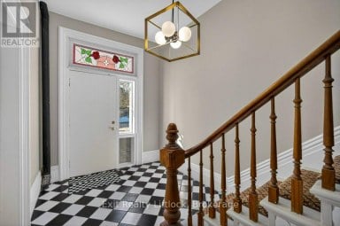 212 BARNARDO AVENUE Peterborough (Northcrest Ward 5) Ontario photo 3