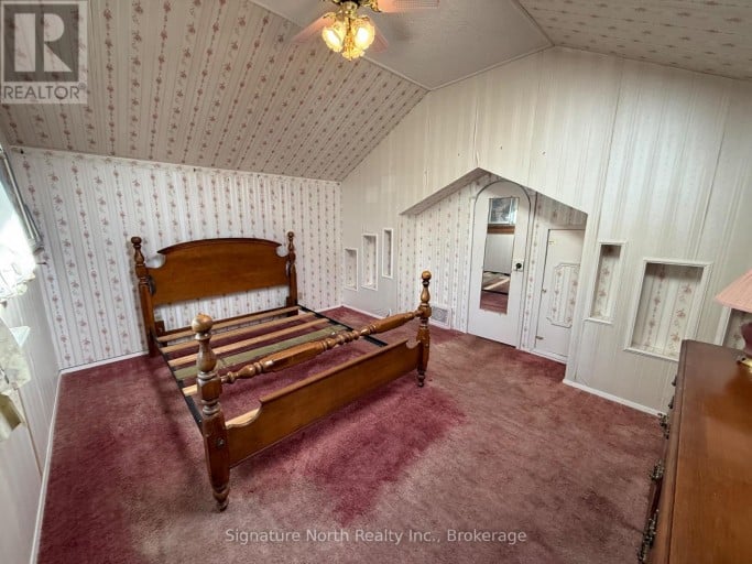 79 PENFOLD STREET, Thunder Bay (Shuniah), Ontario, P7A3J8