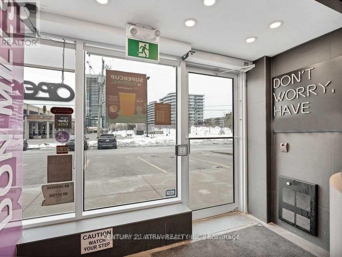 15 - 895 LAWRENCE AVENUE E, Toronto (Banbury-Don Mills), Ontario, M3C3L2