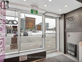 15 - 895 LAWRENCE AVENUE E Toronto (Banbury-Don Mills) Ontario photo 2