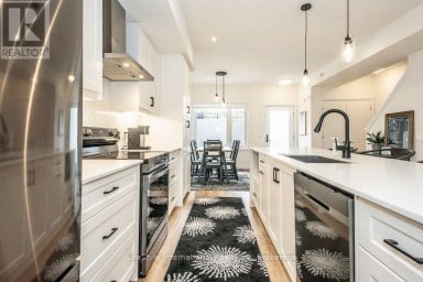 32 DUGGAN LANE Guelph (Clairfields/Hanlon Business Park) Ontario photo 14