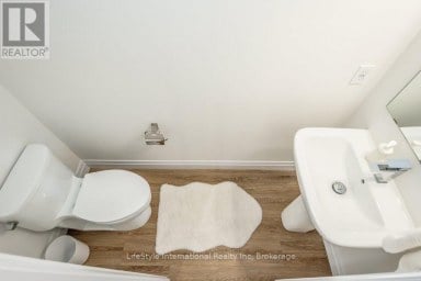 32 DUGGAN LANE Guelph (Clairfields/Hanlon Business Park) Ontario photo 23