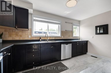 6 POPLAR CRESCENT Aurora (Aurora Highlands) Ontario photo 17