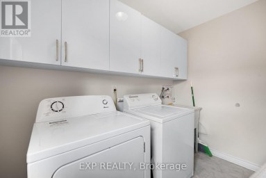 6 POPLAR CRESCENT Aurora (Aurora Highlands) Ontario photo 20