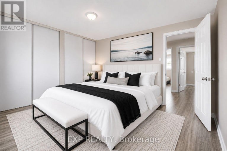 6 POPLAR CRESCENT, Aurora (Aurora Highlands), Ontario, L4G3M4