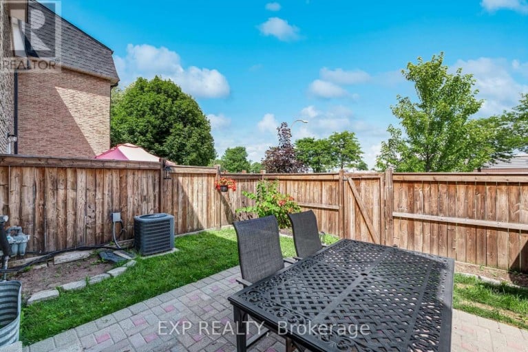6 POPLAR CRESCENT, Aurora (Aurora Highlands), Ontario, L4G3M4
