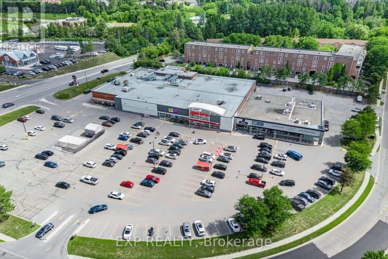 6 POPLAR CRESCENT, Aurora (Aurora Highlands), Ontario, L4G3M4