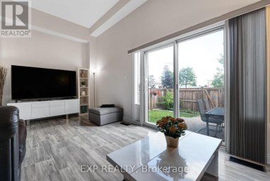 6 POPLAR CRESCENT Aurora (Aurora Highlands) Ontario photo 9