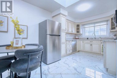 1414 HARMSWORTH SQUARE Oakville (FA Falgarwood) Ontario photo 16