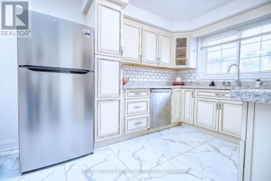 1414 HARMSWORTH SQUARE Oakville (FA Falgarwood) Ontario photo 18