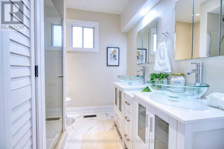 1414 HARMSWORTH SQUARE, Oakville (FA Falgarwood), Ontario, L6H3E7