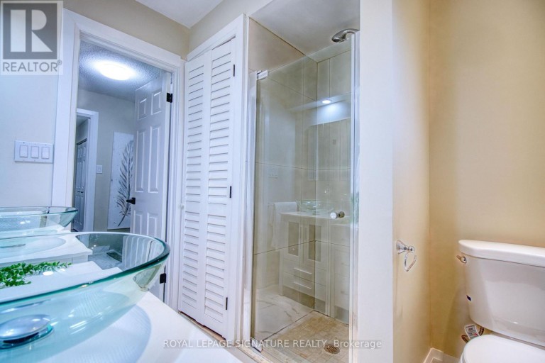 1414 HARMSWORTH SQUARE, Oakville (FA Falgarwood), Ontario, L6H3E7