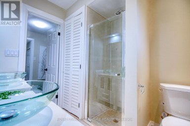 1414 HARMSWORTH SQUARE Oakville (FA Falgarwood) Ontario photo 33