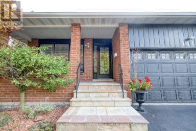1414 HARMSWORTH SQUARE Oakville (FA Falgarwood) Ontario photo 4