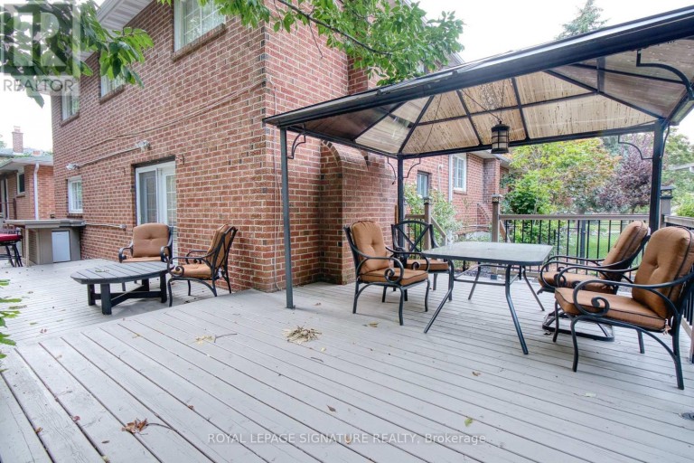 1414 HARMSWORTH SQUARE, Oakville (FA Falgarwood), Ontario, L6H3E7
