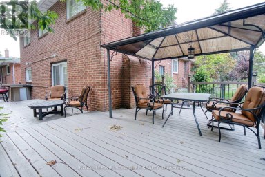 1414 HARMSWORTH SQUARE Oakville (FA Falgarwood) Ontario photo 40